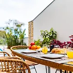 One Sweet World Villa *