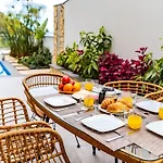 One Sweet World Villa Calheta (Madeira)