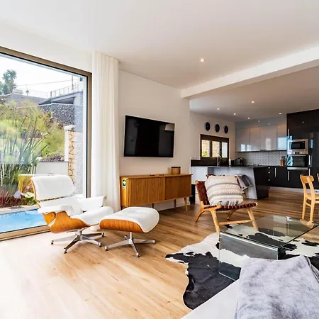 One Sweet World Calheta (Madeira)