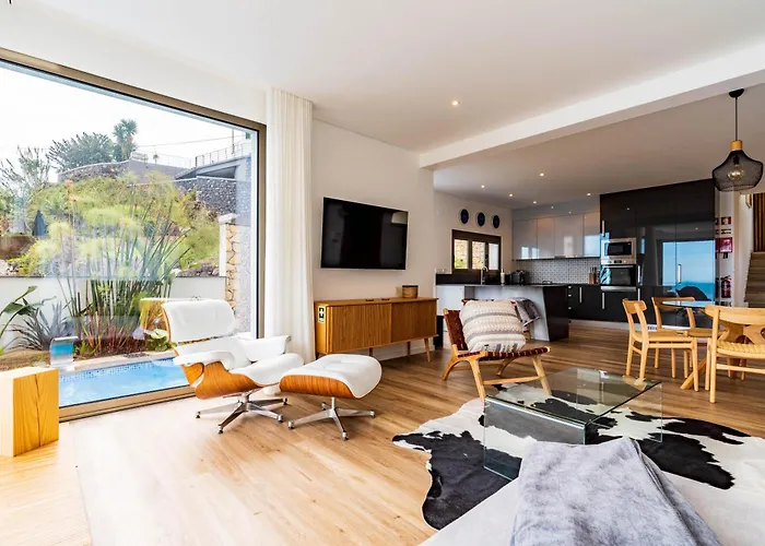 One Sweet World Calheta (Madeira)