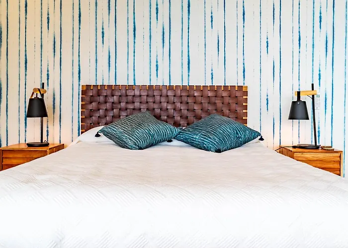 One Sweet World Calheta (Madeira)